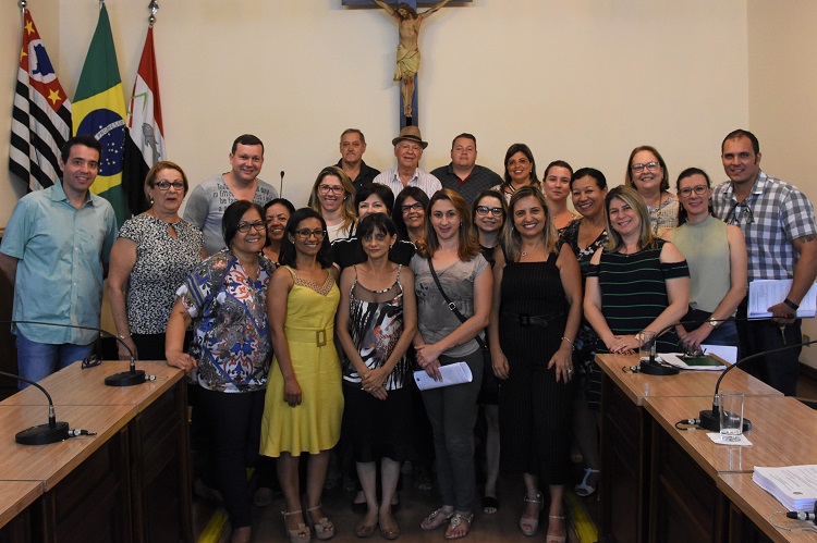 Reunião aconteceu na tarde da última quinta-feira (24) e teve participação da comunidade escolar