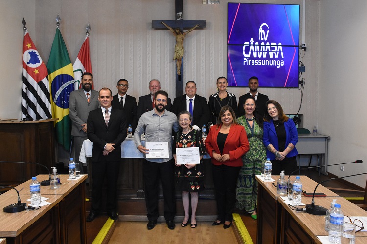 Solenidade inaugural desta semana prestou homenagem aos médicos Ângela Toda e Marcelo Martinelli Miguel