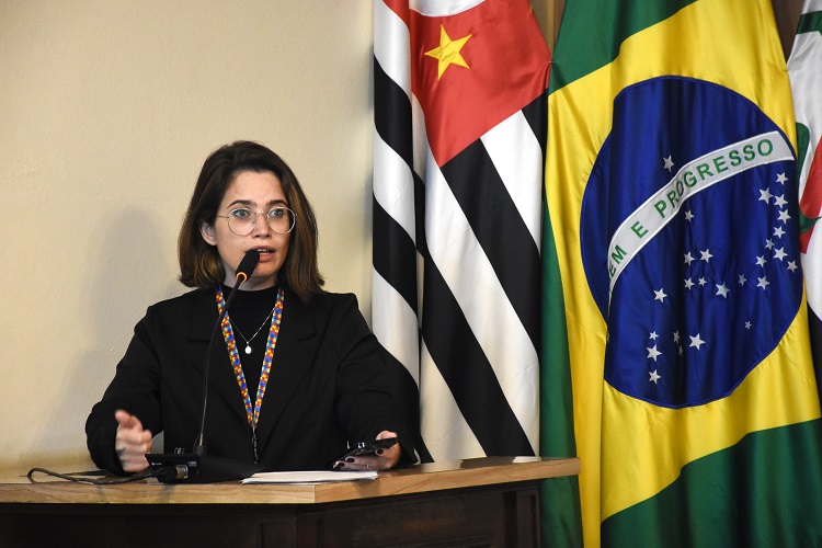 Mirelle cobra explicações sobre frota da GCM de Pirassununga