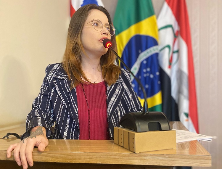 Vereadora quer saber também motivo do Conselho Municipal de Diversidade estar inativo