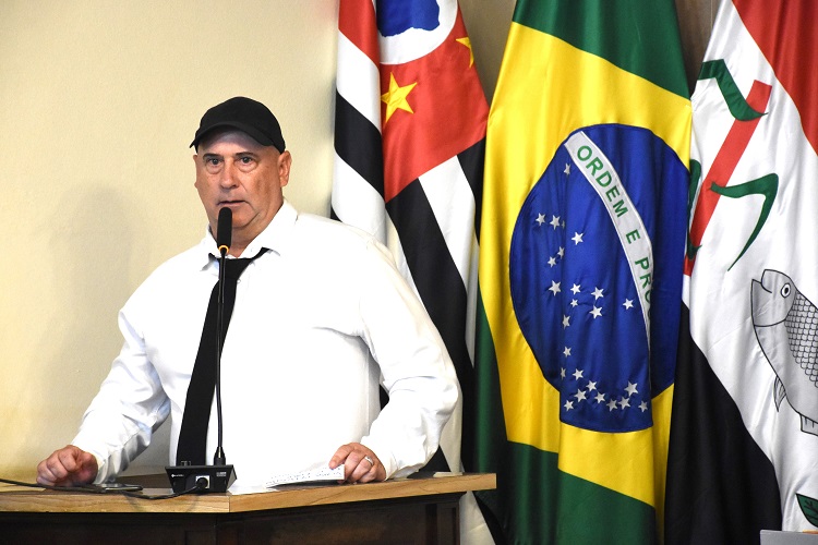 Vereador apresentou também três indicações para a melhoria da infraestrutura urbana no Jardim Laranjeiras