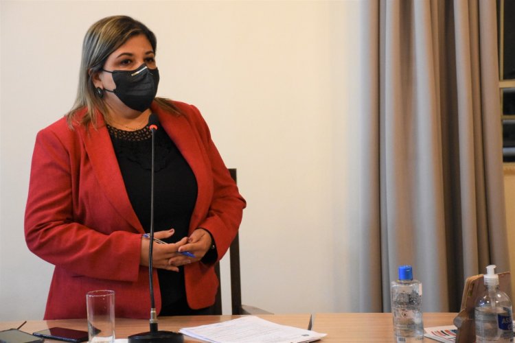 Vereadora também cobrou do Executivo aparelhos de medição de glicemia para pacientes com diabetes