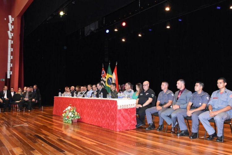 Evento ocorreu na noite da última quinta-feira (7), no Centro de Convenções Prof. Dr. Fausto Victorelli