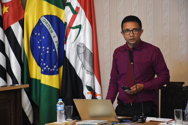 De acordo com vereador, frota atual está em estado de sucateamento, o que tem dificultado a execução de serviços importantes