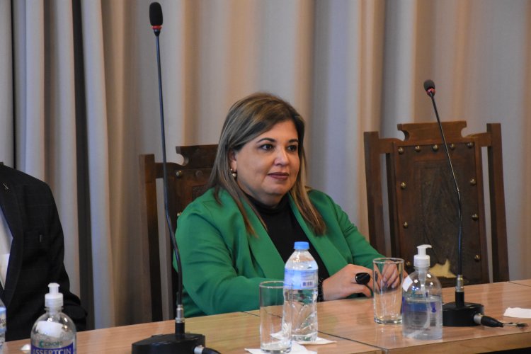 Proposta da vereadora Luciana Batista institui no calendário de eventos ?o Arraiá do Sind?