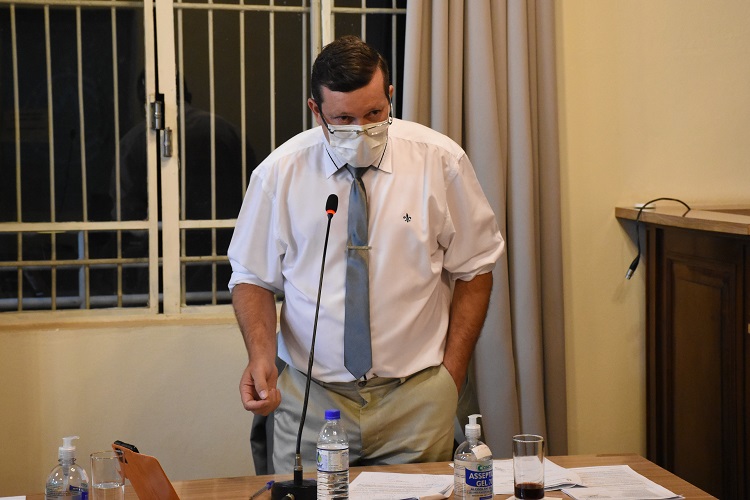 Vereador também solicitou nesta semana construção de lombada no início da Avenida Duque de Caxias Norte